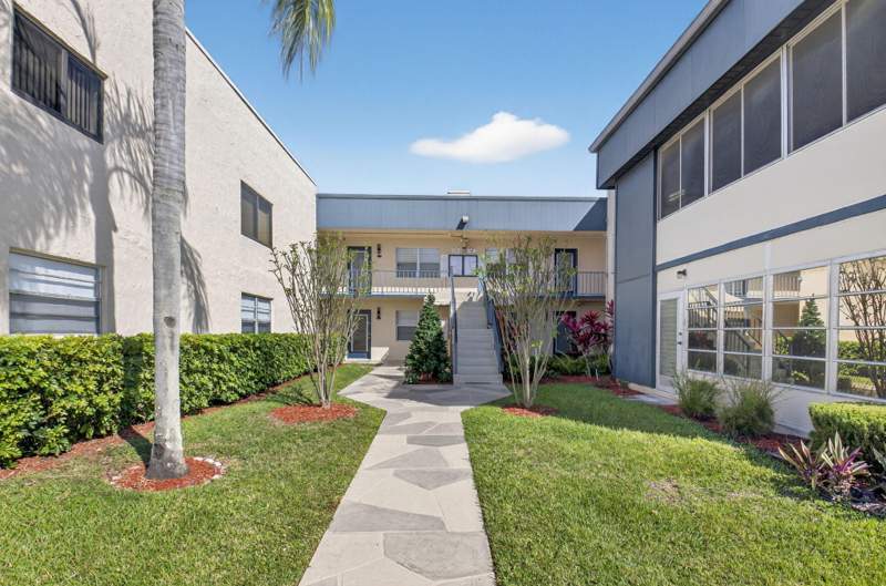 2 bedroom Condominium at 173 Flanders D, Kings Point Flanders Condos, Delray Beach — photo 4