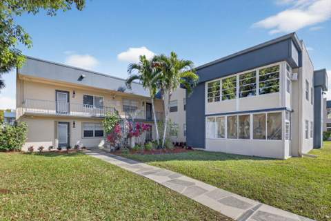 173 Flanders D, Delray Beach FL - photo 7 of 93