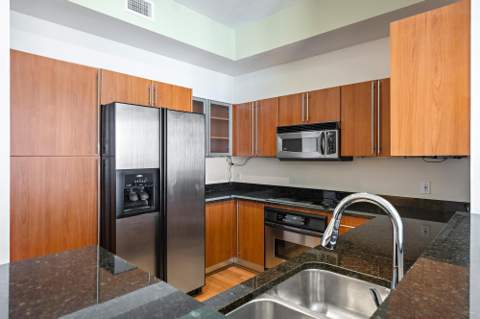 1551 N Flagler Drive #Ph L7, West Palm Beach FL - photo 6 of 28
