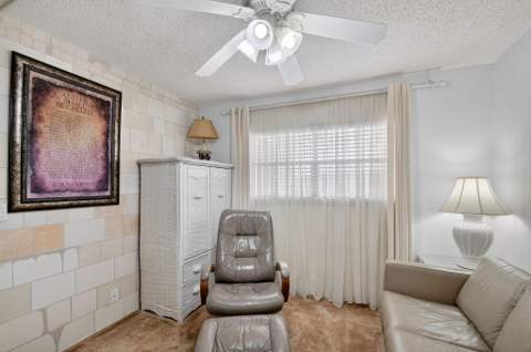 3524 Via Poinciana #303, Lake Worth FL - photo 22 of 46
