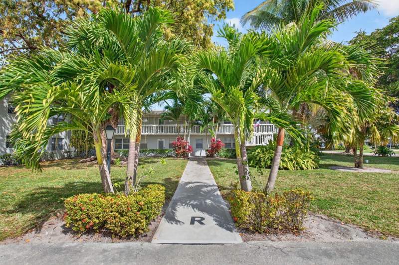1 bedroom Condominium at 247 Ventnor R, Ventnor R Condo, Deerfield Beach — photo 2