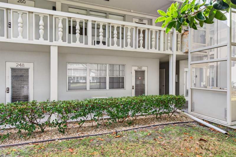1 bedroom Condominium at 247 Ventnor R, Ventnor R Condo, Deerfield Beach — photo 4