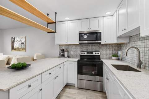247 Ventnor R, Deerfield Beach FL - photo 17 of 124