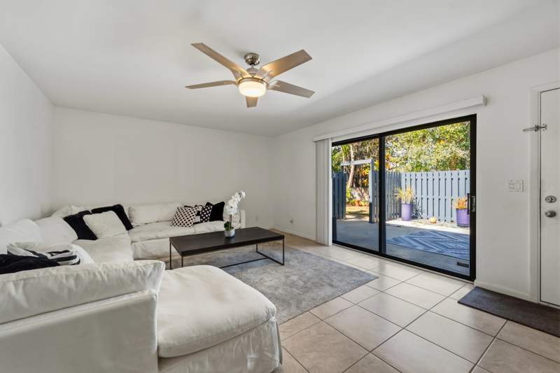 2 bedroom Townhouse at 3852 SE Jefferson Street, The Court Yards Condo, Stuart — photo 5
