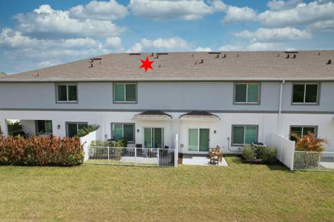 656 NE Waters Edge Lane, Port St. Lucie FL - photo 9 of 32