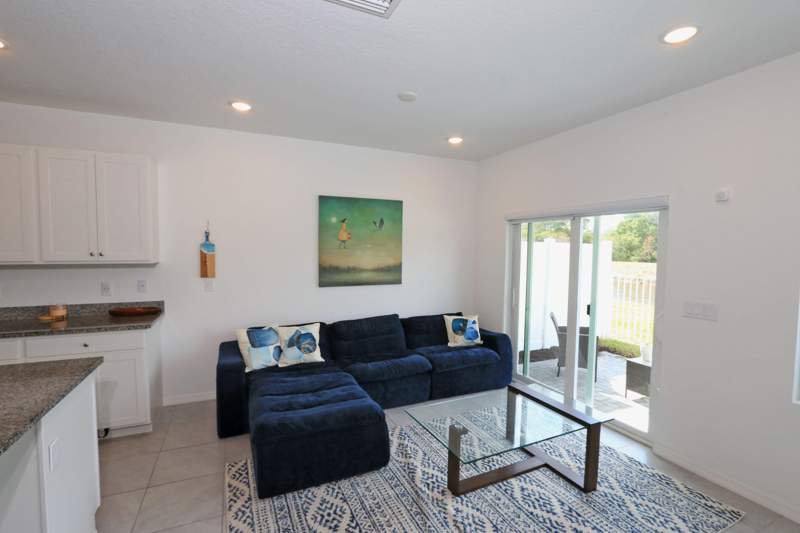 3 bedroom Townhouse at 656 NE Waters Edge Lane, River Place On The St Lucie No. 8, Port St. Lucie — photo 3