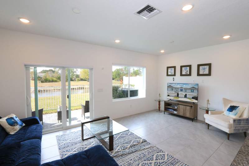 3 bedroom Townhouse at 656 NE Waters Edge Lane, River Place On The St Lucie No. 8, Port St. Lucie — photo 4