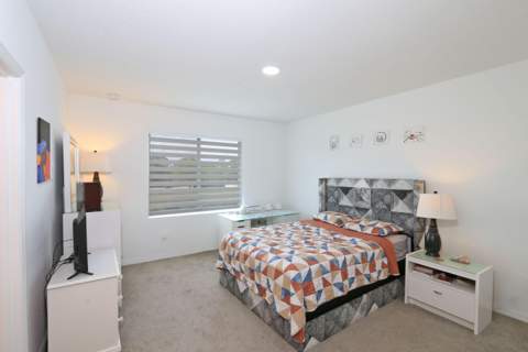 656 NE Waters Edge Lane, Port St. Lucie FL - photo 17 of 32