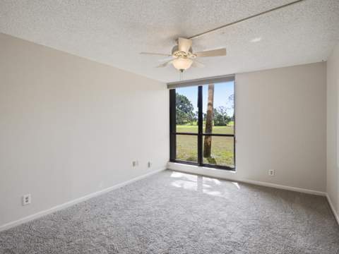 5390 Woodland Lakes Drive #104, Palm Beach Gardens FL - photo 13 of 29