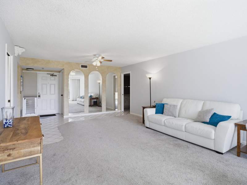 2 bedroom Condominium at 5390 Woodland Lakes Drive #104, Woodland Lakes, Palm Beach Gardens — photo 4