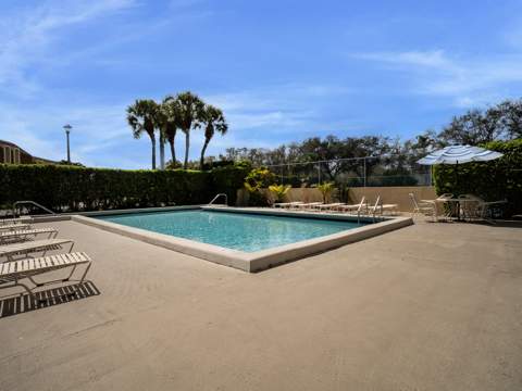 5390 Woodland Lakes Drive #104, Palm Beach Gardens FL - photo 23 of 29