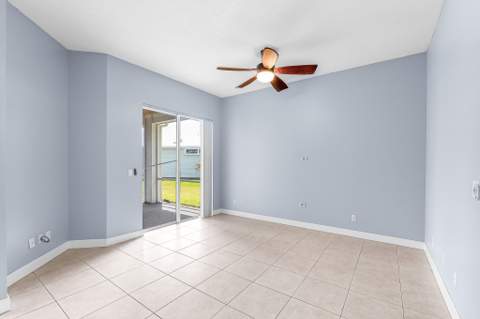 615 NE Canoe Park Circle, Port St. Lucie FL - photo 16 of 38