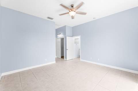 615 NE Canoe Park Circle, Port St. Lucie FL - photo 19 of 38