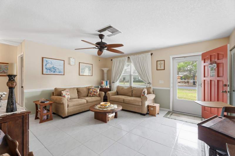 3 bedroom Single Family Residence at 1341 SE Seashell Lane, Sarita Heights West, Stuart — photo 3
