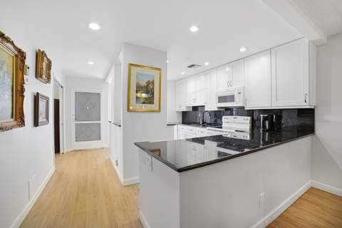 2901 SW 15th Street #102, Delray Beach FL - photo 6 of 59