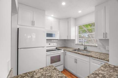 346 Windsor O, West Palm Beach FL - photo 9 of 39