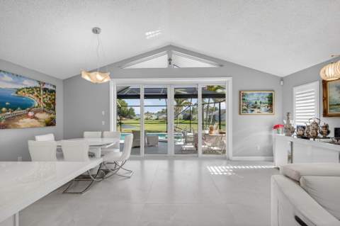 7198 SE Quincy Terrace, Hobe Sound FL - photo 15 of 87