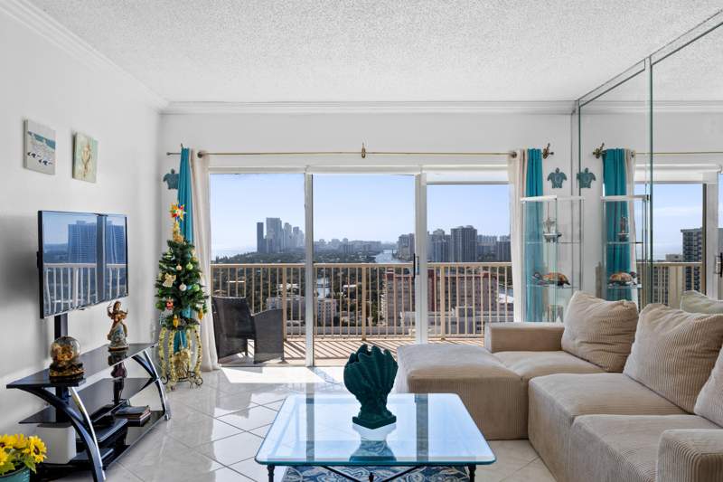 1 bedroom Condominium at 1985 S Ocean Drive #Pha, Hemispheres Condo, Hallandale Beach — photo 5