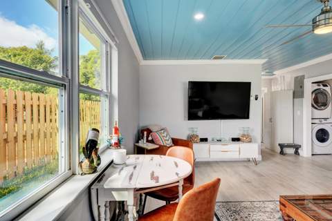 240 NW 9th Avenue, Delray Beach FL - photo 8 of 38