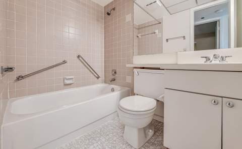 4640 Lucerne Lakes Boulevard #206, Lake Worth FL - photo 22 of 42