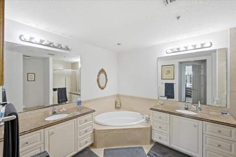 36 Harbour Isle Drive #106, Fort Pierce FL - photo 16 of 44