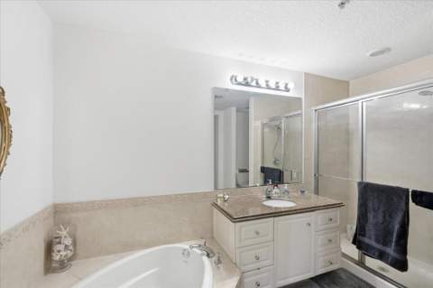 36 Harbour Isle Drive #106, Fort Pierce FL - photo 19 of 44