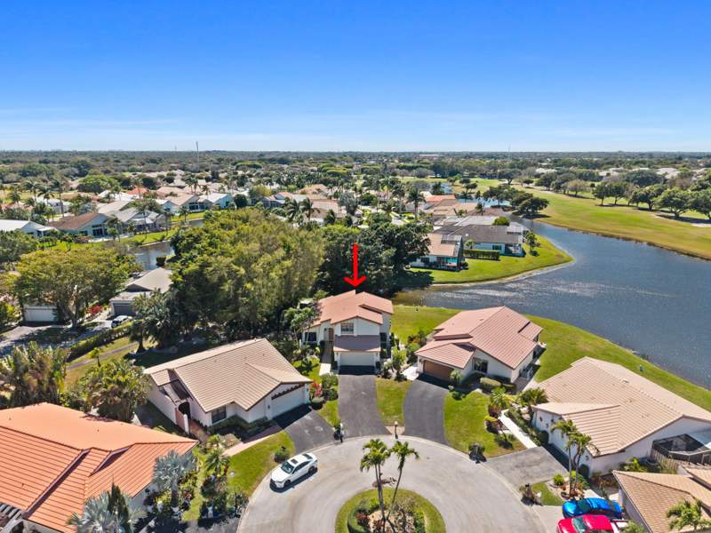 4 bedroom Single Family Residence at 5787 Lakeview Mews Place, Indian Spring - The Mews, Boynton Beach — photo 3