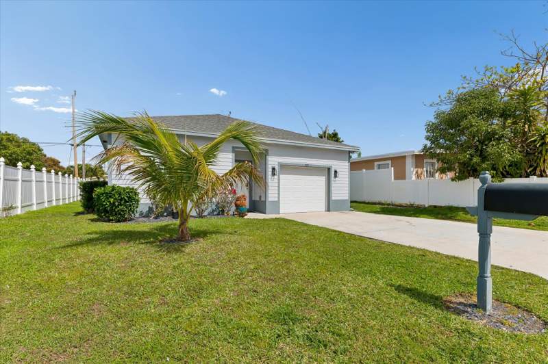 3 bedroom Single Family Residence at 525 NW 12th Avenue, Cherry Hills, Boynton Beach — photo 3