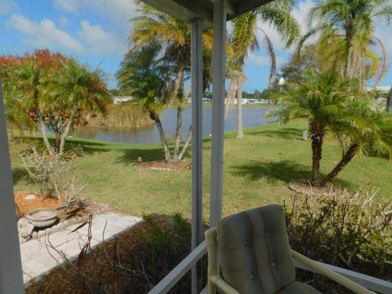 2 bedroom Manufactured Home at 5650 Hemingway Court #9, Tropical Isles, Fort Pierce — photo 3