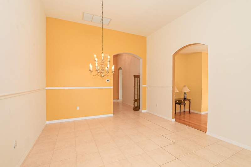 3 bedroom Single Family Residence at 350 SW Lake Forest Way, LAKE FOREST ST LUCIE WEST, Port St. Lucie — photo 5