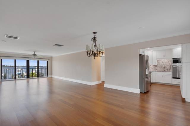 624 SW St. Lucie Crescent #206