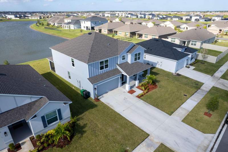 5 bedroom Single Family Residence at 10638 SW Vasari Way, Verano South Pud 1 - Pod C - Plat No. 4, Port St. Lucie — photo 2