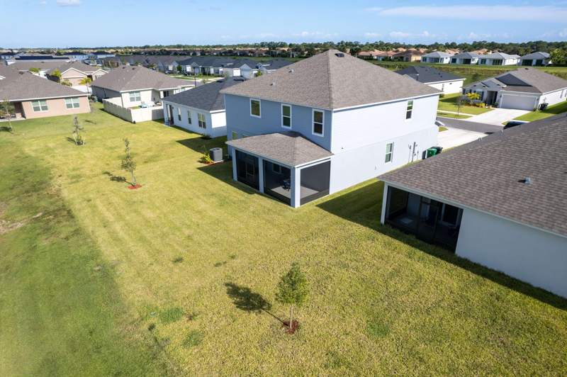 5 bedroom Single Family Residence at 10638 SW Vasari Way, Verano South Pud 1 - Pod C - Plat No. 4, Port St. Lucie — photo 4
