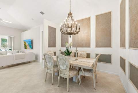 2737 Clipper Circle, West Palm Beach FL - photo 6 of 35