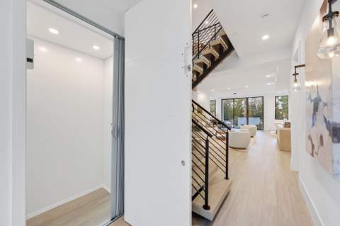 408 SE 2nd Street, Delray Beach FL - photo 10 of 116