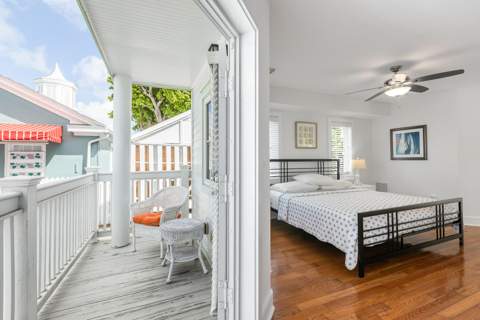 1011 Simonton Street #R1, Key West FL - photo 19 of 36