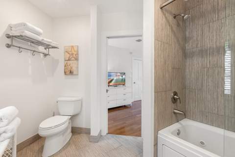 1011 Simonton Street #R1, Key West FL - photo 24 of 36