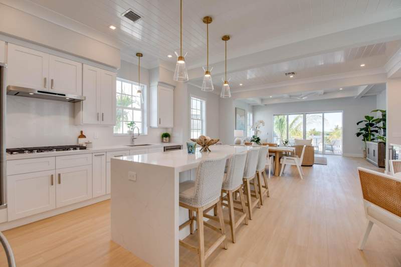 5 bedroom Single Family Residence at 59720 Overseas Highway #7, Grassy Key (58.9), Marathon — photo 4