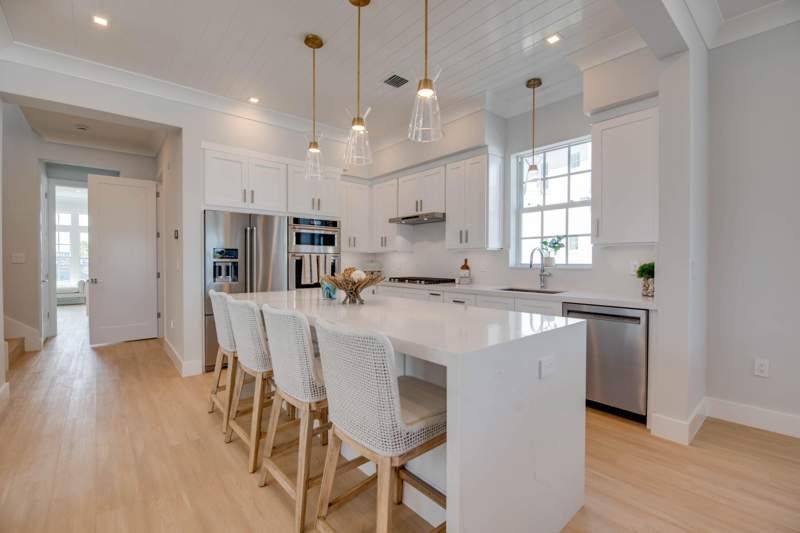5 bedroom Single Family Residence at 59720 Overseas Highway #7, Grassy Key (58.9), Marathon — photo 5