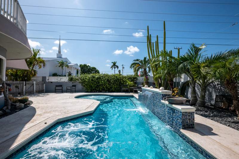 6 bedroom Single Family Residence at 1229 5Th Street, Key West Realty Cos Sub (3.0), Key West — photo 3