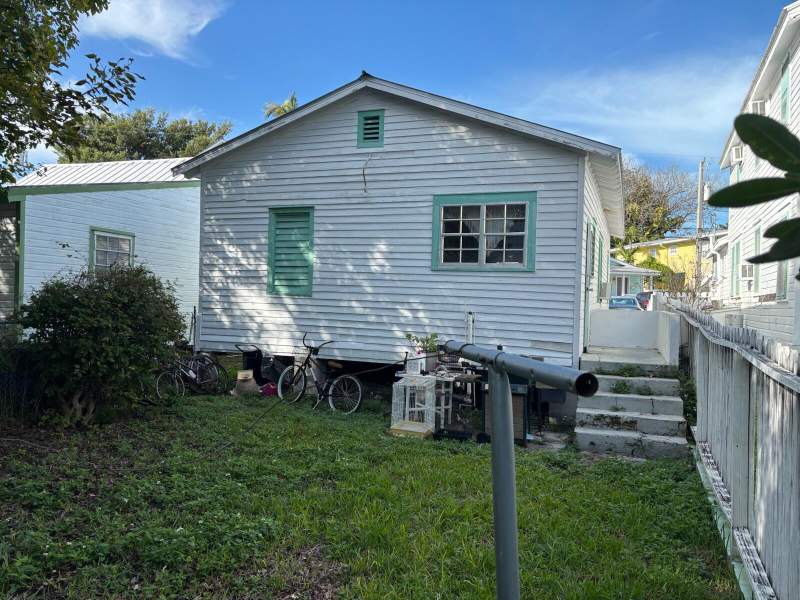 3 bedroom Single Family Residence at 719 Elizabeth Street, Old Town - Unrecord (1.0), Key West — photo 5
