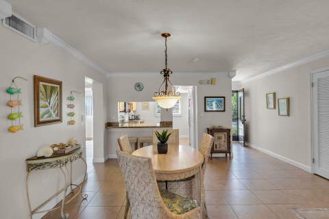 601 W Ocean Drive #203A, Key Colony FL - photo 14 of 40
