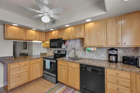 601 W Ocean Drive #203A, Key Colony FL - photo 16 of 40