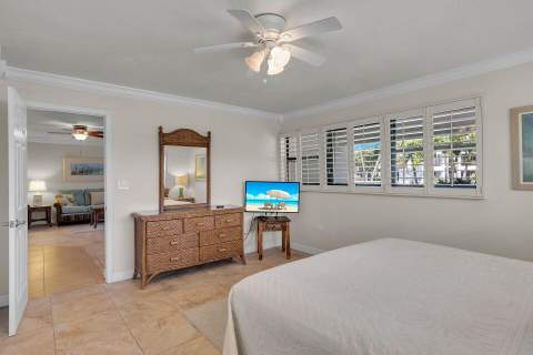 601 W Ocean Drive #203A, Key Colony FL - photo 21 of 40