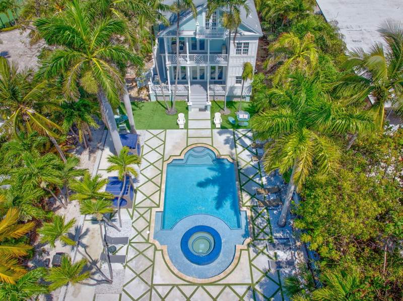 4 bedroom Single Family Residence at 75761 Overseas Highway, Mat Ocean Beach (75.0), Lower Matecumbe — photo 3
