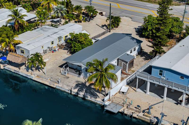 2 bedroom Single Family Residence at 59761 Overseas Highway, J. G. Estates (59.5), Marathon — photo 3