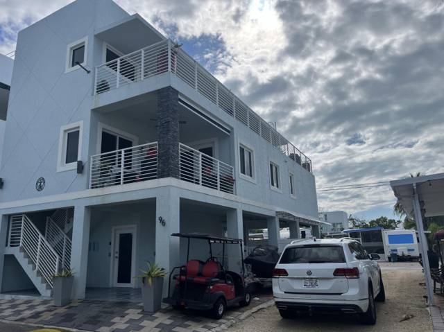 325 Calusa Street #96