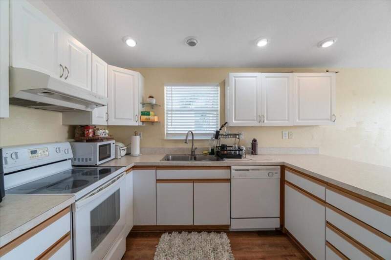 3 bedroom Single Family Residence at 31243 E Avenue, Sands Sub (31.0), Big Pine Key — photo 4