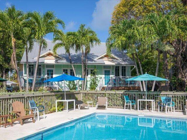 1445 S Roosevelt Boulevard #412