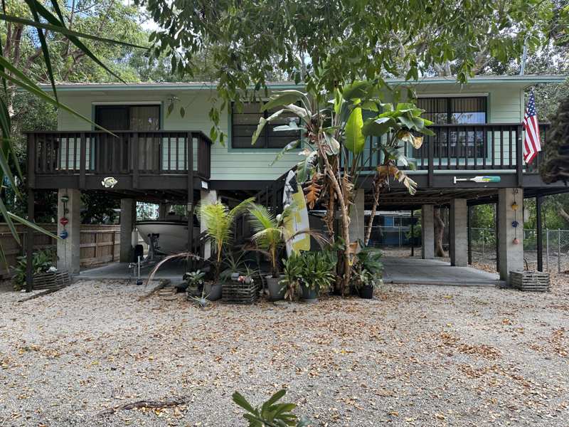 2 bedroom Single Family Residence at 760 Musa Drive, Twin Lakes (103.0), Key Largo — photo 1